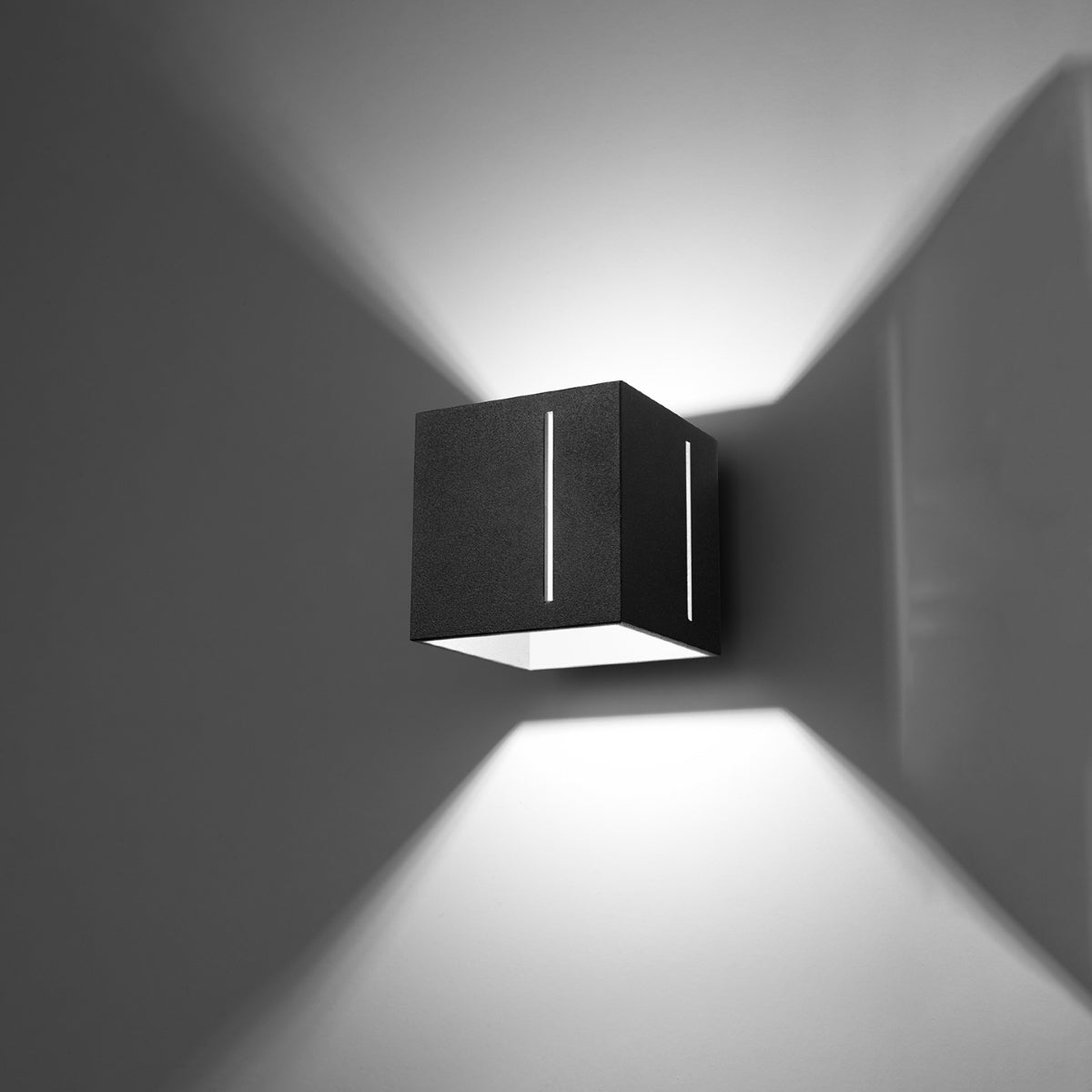 Wall lamp PIXAR black - Diamond Work Sp. z o.o.