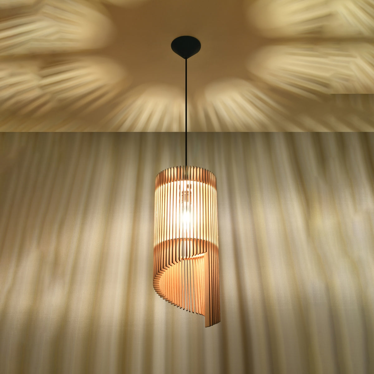 Pendant lamp ALEXIA wood