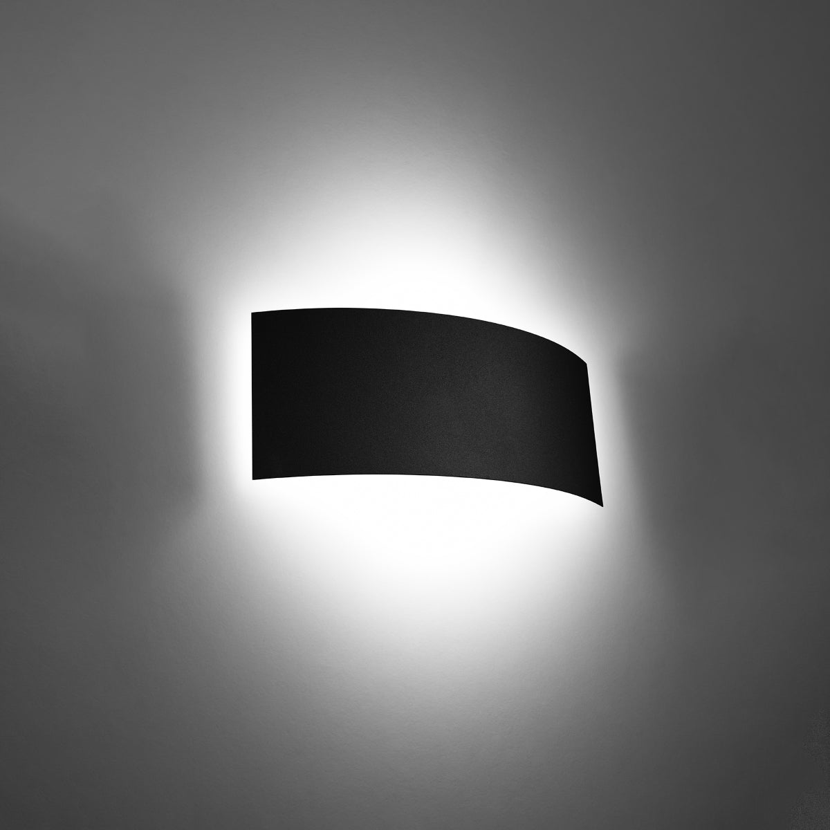 Wall lamp MAGNUS black