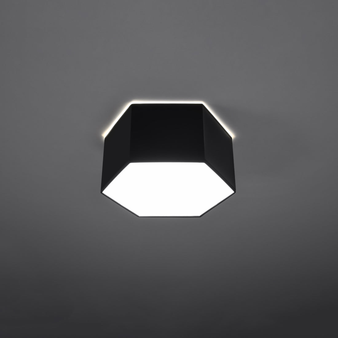 Lampa sufitowa SUNDE 15 czarna