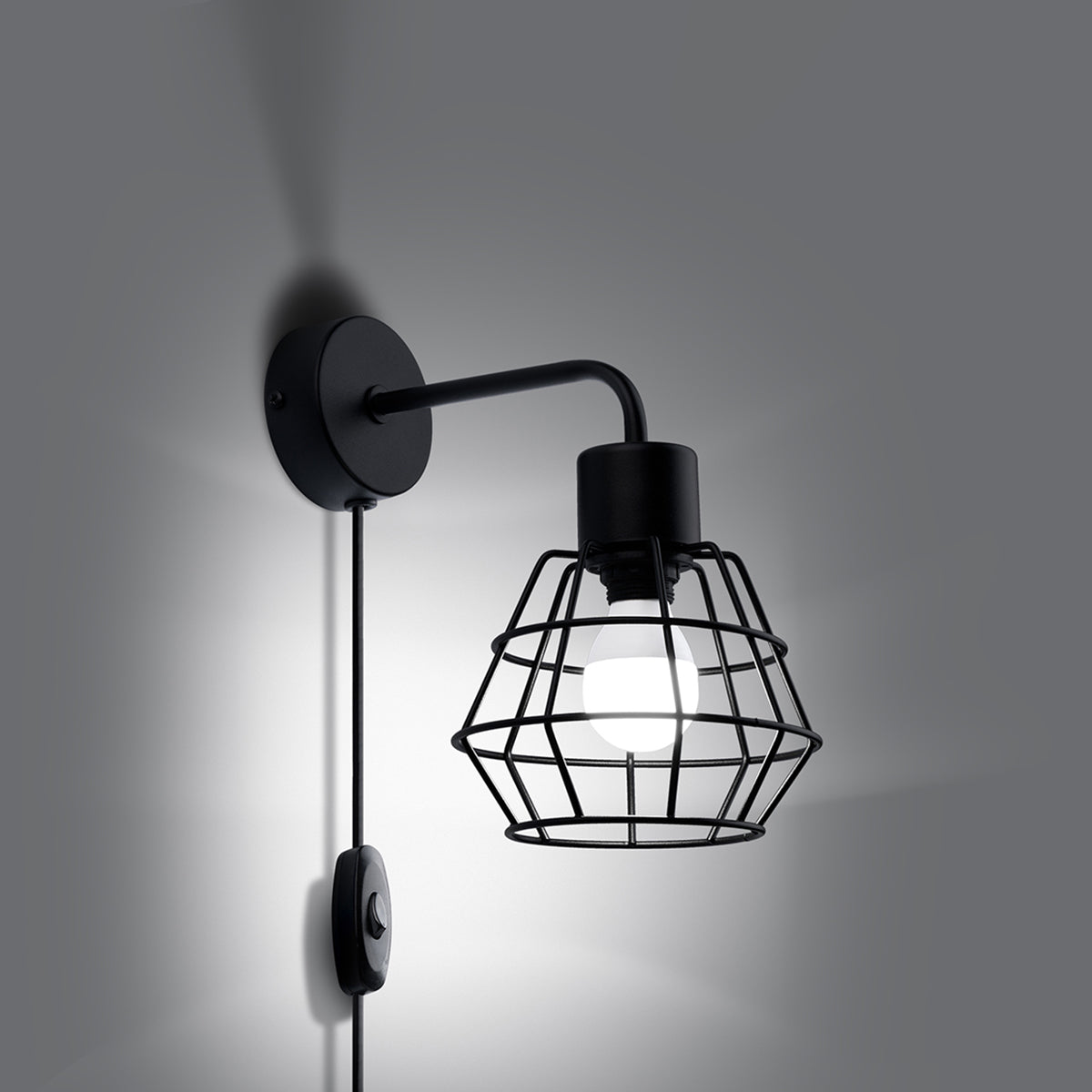 Wall lamp SUBA black