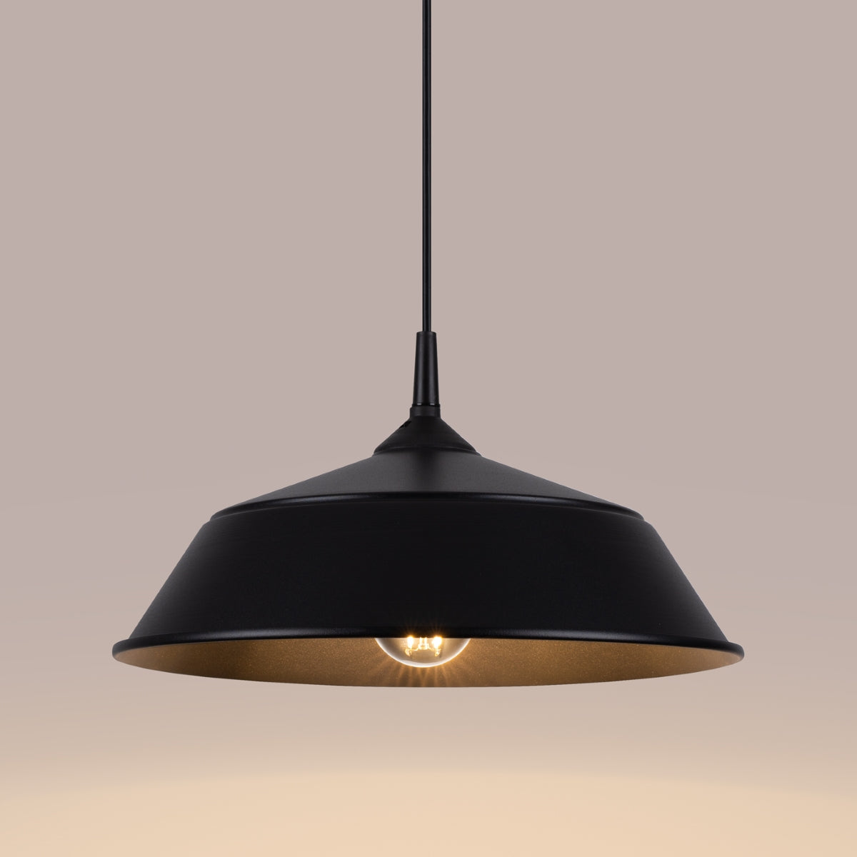 Pendant lamp FRIKA black