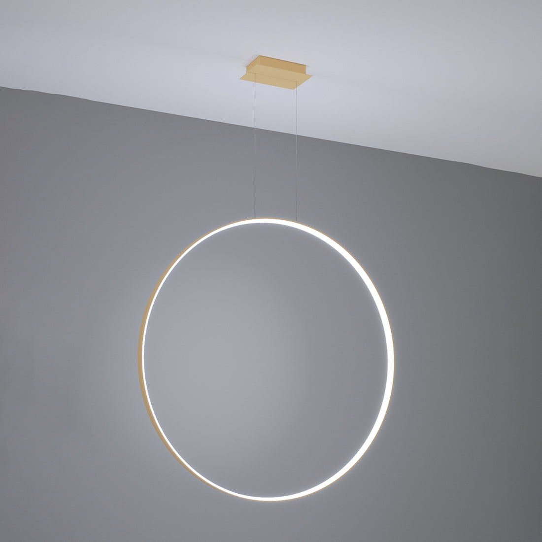 Pendant lamp RIO 110 golden LED 4000K