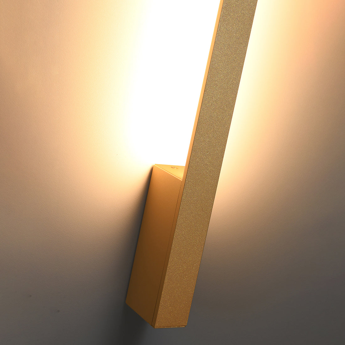 Wandleuchte SAPPO M gold 3000K