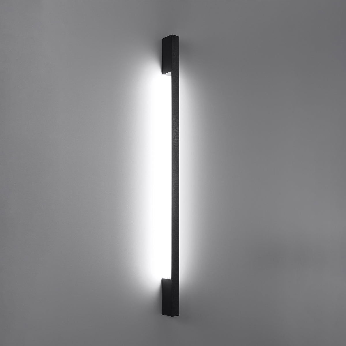 Wall lamp SAPPO M black 4000K