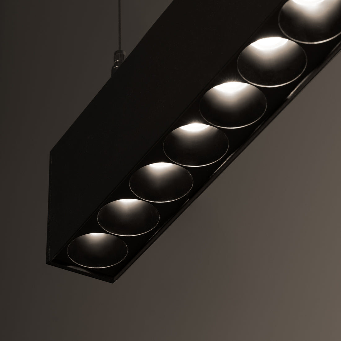 Pendant lamp SOREN schwarz LED 3000K