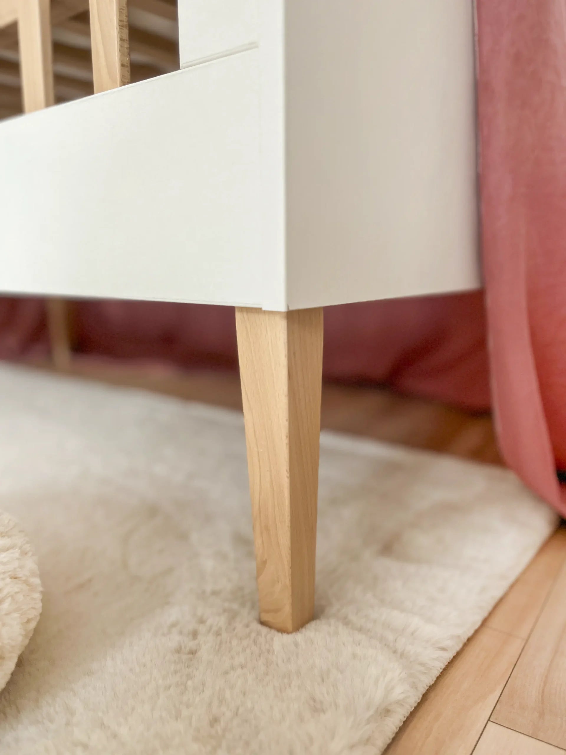 ILA Modern Baby Crib - Diamond Work Sp. z o.o.